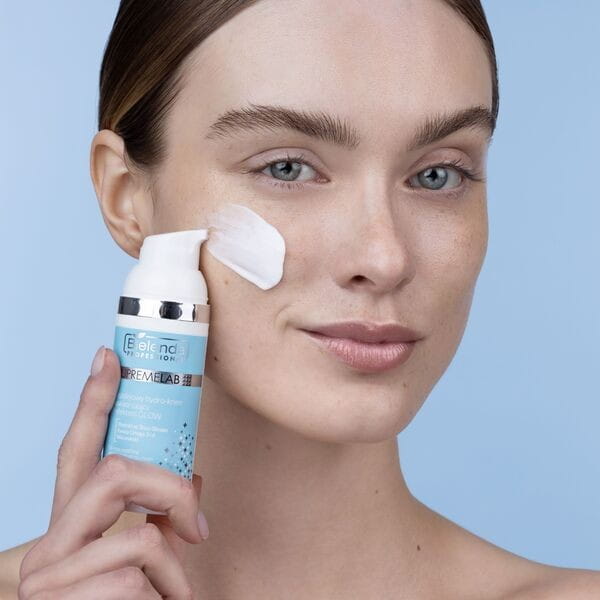 Bielenda Professional SupremeLab HydraGlow bezolejowy krem nawadniający 50 ml