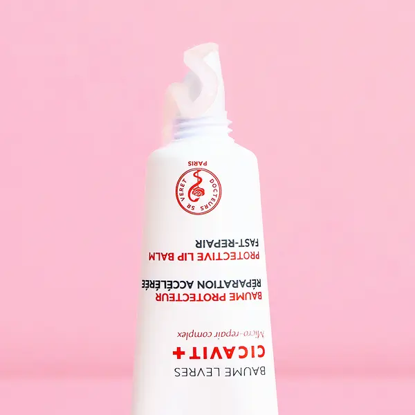 SVR Cicavit+ Levres ochronny balsam do ust o działaniu regnerującym 10 g