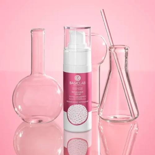 BasicLab Esteticus, serum redukujące, Rozjaśnienie i Wyciszenie, 30 ml
