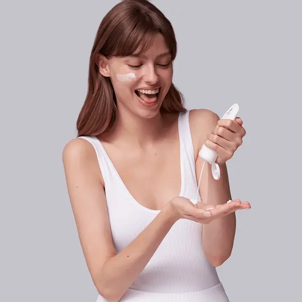 BasicLab Famillias krem nawilżający do twarzy lekka konsystencja 75ml