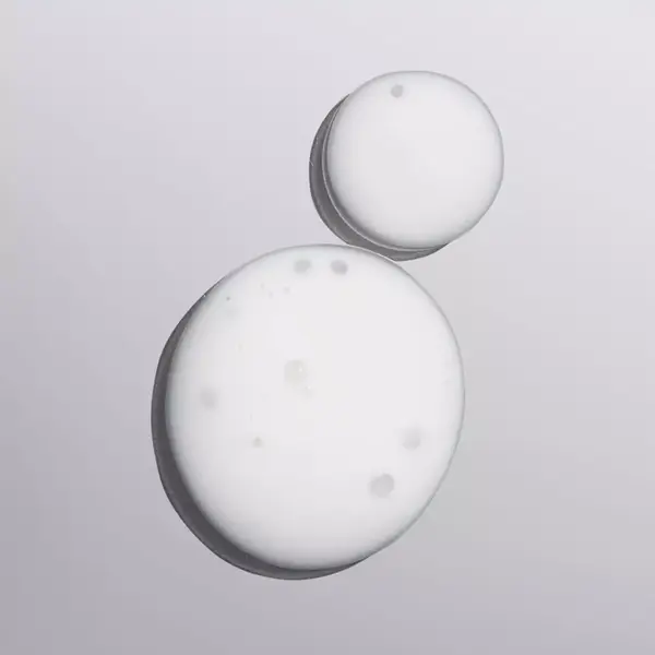 BasicLab Esteticus serum pod oczy i na powieki z 10% kompleksem peptydów i ceramidami Odżywienie i Ujędrnienie 15 ml