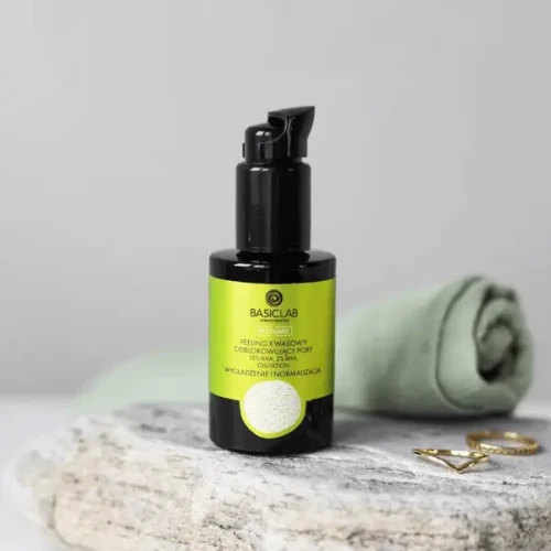 BasicLab Acidumis peeling kwasowy odblokowujący pory z 15% AHA i 2% BHA 30 ml
