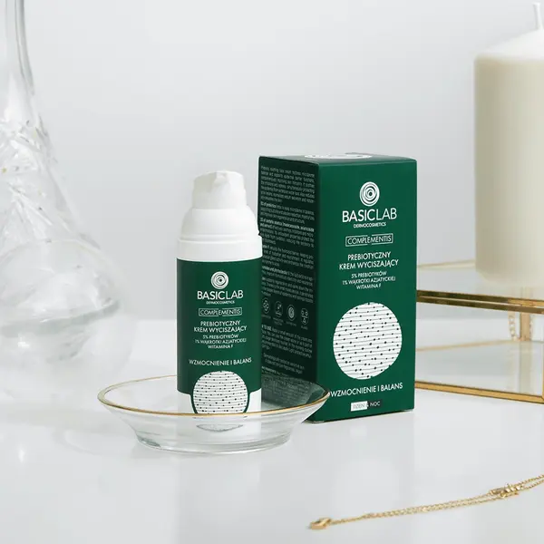 BasicLab Complementis probiotyczny krem wyciszający 5% prebiotyków,1% wąkrotki witamina F 50 ml