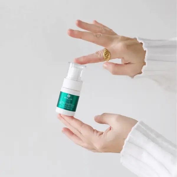 BasicLab Esteticus serum punktowe na zmiany mikrozapalne 15 ml