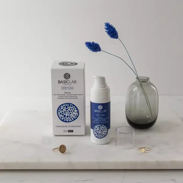 BasicLab Esteticus serum z 15% trehalozą 10% neuropeptydem SNAP-8, Nawilżenie i Wypełnienie 30 ml
